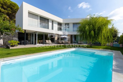 5 bedrooms house for sale in Teia, Barcelona, Catalonia, Spain № 5426 - photo 2