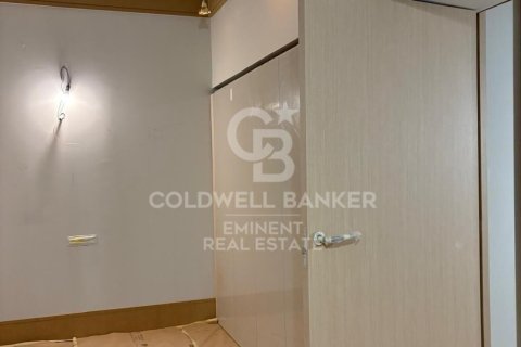 Apartamento de 2 dormitorios en venta en Barcelona, Cataluña, Spain № 5421 - foto 20