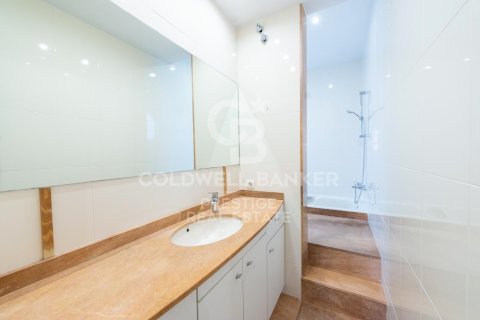 Ático de 3 dormitorios en venta en Barcelona, Cataluña, Spain № 5774 - foto 10