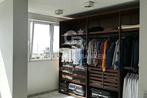 Apartamento de 3 dormitorios en venta en Barcelona, Cataluña, Spain № 7940 - foto 4