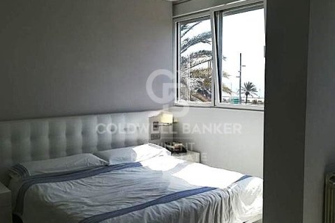 Apartamento de 3 dormitorios en venta en Barcelona, Cataluña, Spain № 7940 - foto 5