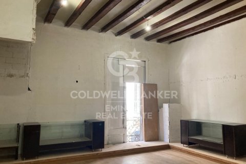 Apartamento de 4 dormitorios en venta en Barcelona, Cataluña, Spain № 7941 - foto 12