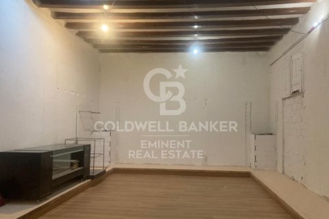 Apartamento de 4 dormitorios en venta en Barcelona, Cataluña, Spain № 7941 - foto 9