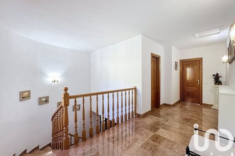 5 bedrooms house for sale in Vallromanes, Barcelona, Catalonia, Spain № 4773 - photo 28
