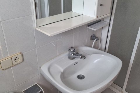 4 bedrooms house for sale in Caldes de Malavella, Girona, Catalonia, Spain № 4776 - photo 9