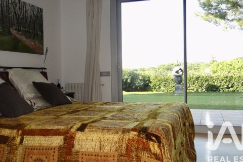 7 bedrooms house for sale in Sant Vicenc De Montalt, Barcelona, Catalonia, Spain № 4771 - photo 25