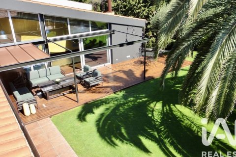 7 bedrooms house for sale in Sant Vicenc De Montalt, Barcelona, Catalonia, Spain № 4771 - photo 19