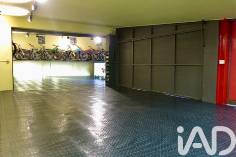7 bedrooms house for sale in Sant Vicenc De Montalt, Barcelona, Catalonia, Spain № 4771 - photo 30