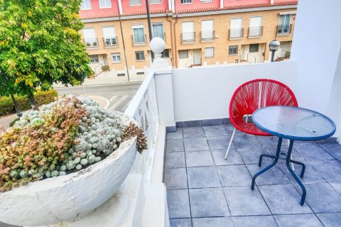 4 bedrooms townhouse for sale in Reus, Tarragona, Catalonia, Spain № 8975 - photo 19