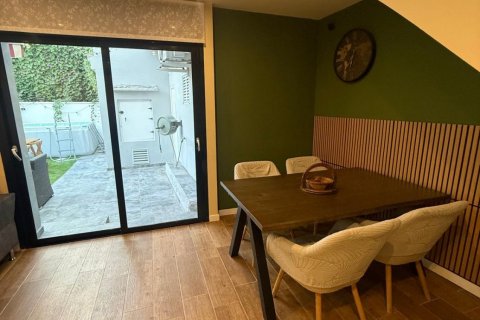 4 bedrooms townhouse for sale in Reus, Tarragona, Catalonia, Spain № 8975 - photo 12