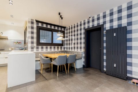 Купить квартиру в Барселона, Испания с 7 спален, 563м², № 8971 - фото 11