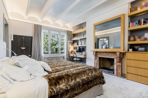 Купить квартиру в Барселона, Испания с 7 спален, 563м², № 8971 - фото 23