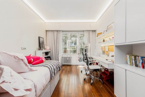 Купить квартиру в Барселона, Испания с 7 спален, 563м², № 8971 - фото 28