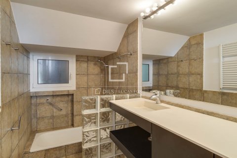3 bedrooms villa for rent in Barcelona, Catalonia, Spain № 8973 - photo 9
