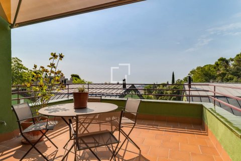 3 bedrooms villa for rent in Barcelona, Catalonia, Spain № 8973 - photo 13