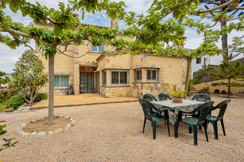 4 bedrooms villa for sale in Lloret de Mar, Girona, Catalonia, Spain № 8974 - photo 30