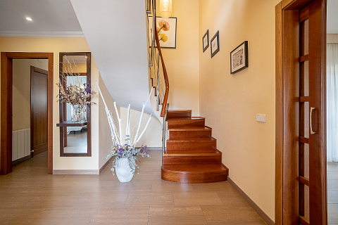 4 bedrooms villa for sale in Lloret de Mar, Girona, Catalonia, Spain № 8974 - photo 23