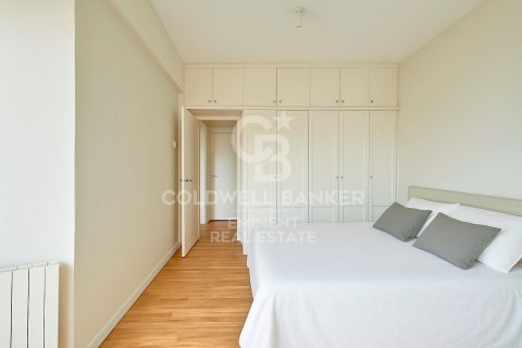Apartamento de 2 dormitorios en venta en Barcelona, Cataluña, Spain № 5624 - foto 17
