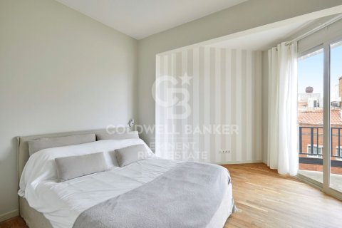 Apartamento de 2 dormitorios en venta en Barcelona, Cataluña, Spain № 5624 - foto 16