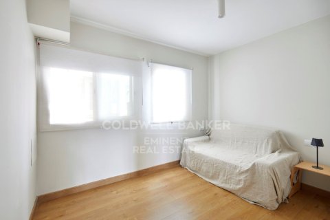 Apartamento de 2 dormitorios en venta en Barcelona, Cataluña, Spain № 5624 - foto 21