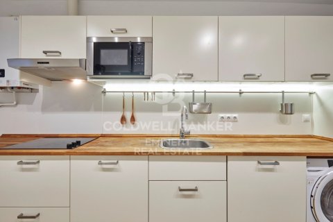 Apartamento de 2 dormitorios en venta en Barcelona, Cataluña, Spain № 5624 - foto 12