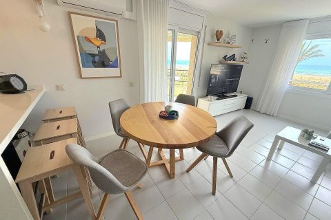 Apartamento de 3 dormitorios en venta en Calafell, Tarragona, Cataluña, Spain № 7642 - foto 8