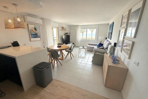 Apartamento de 3 dormitorios en venta en Calafell, Tarragona, Cataluña, Spain № 7642 - foto 4