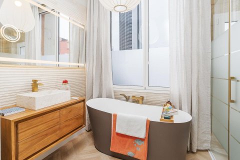 3 bedrooms apartment for sale in Barcelona, Catalonia, Spain № 8130 - photo 21
