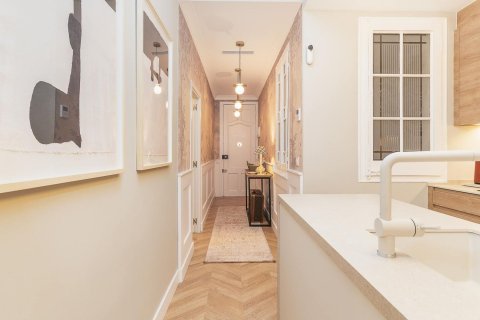 3 bedrooms apartment for sale in Barcelona, Catalonia, Spain № 8130 - photo 28