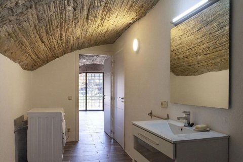12 bedrooms house for sale in Catalonia, Spain № 8129 - photo 21
