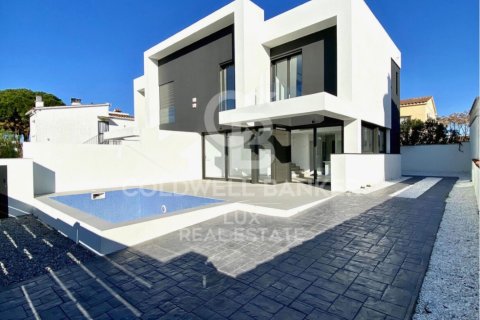4 bedrooms house for sale in Empuriabrava, Girona, Catalonia, Spain № 5966