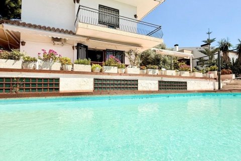 7 bedrooms house for sale in Calafell, Tarragona, Catalonia, Spain № 4842 - photo 2