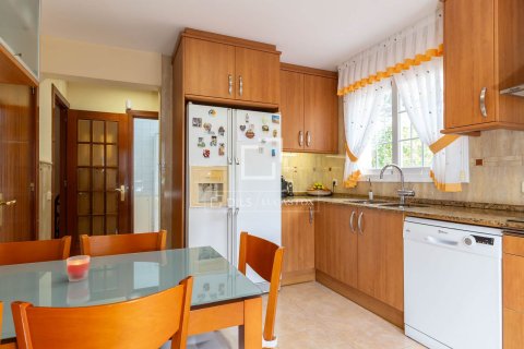 6 bedrooms villa for sale in Sant Just Desvern, Barcelona, Catalonia, Spain № 3942 - photo 23