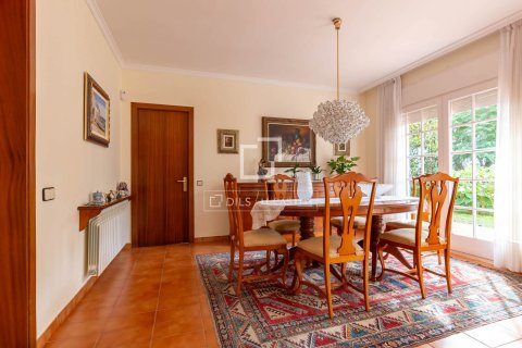 6 bedrooms villa for sale in Sant Just Desvern, Barcelona, Catalonia, Spain № 3942 - photo 18