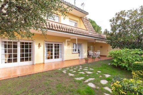 6 bedrooms villa for sale in Sant Just Desvern, Barcelona, Catalonia, Spain № 3942 - photo 2