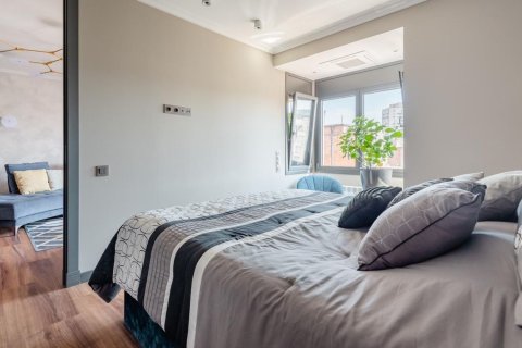 2 bedrooms apartment for sale in Barcelona, Catalonia, Spain № 6188 - photo 11