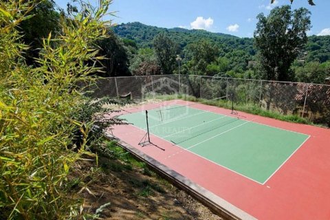 Купить коммерческую недвижимость в Барселона, Испания с 12 спален, 2299м², № 918 - фото 26