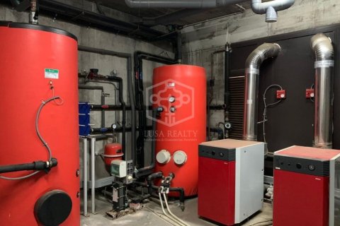 Купить коммерческую недвижимость в Барселона, Испания с 12 спален, 2299м², № 918 - фото 19