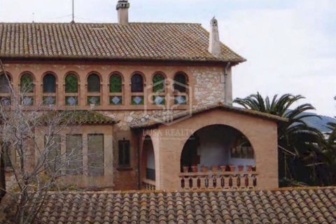 15 bedrooms house for sale in Sitges, Barcelona, Catalonia, Spain № 913 - photo 4