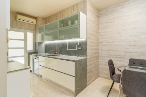 3 bedrooms penthouse for sale in Barcelona, Catalonia, Spain № 8650 - photo 24