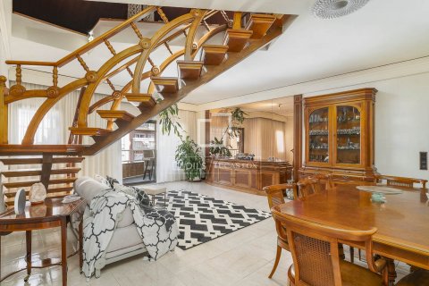 3 bedrooms penthouse for sale in Barcelona, Catalonia, Spain № 8650 - photo 4