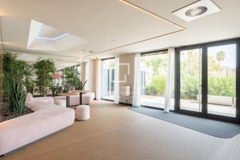 Купить квартиру в Барселона, Испания с 2 спальни, 92м², № 8649 - фото 16