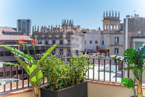 268 sq.m. penthouse for sale in Barcelona, Catalonia, Spain № 7845 - photo 29