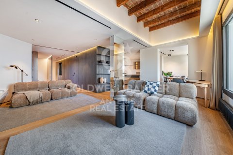 268 sq.m. penthouse for sale in Barcelona, Catalonia, Spain № 7845 - photo 27