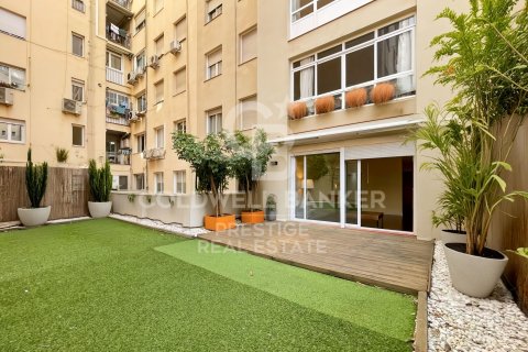 3 bedrooms apartment for sale in Barcelona, Catalonia, Spain № 7846 - photo 2
