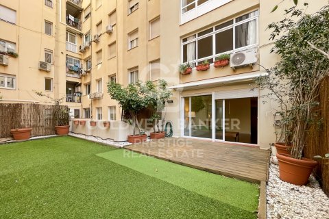 3 bedrooms apartment for sale in Barcelona, Catalonia, Spain № 7846 - photo 3