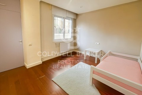 3 bedrooms apartment for sale in Barcelona, Catalonia, Spain № 7846 - photo 15