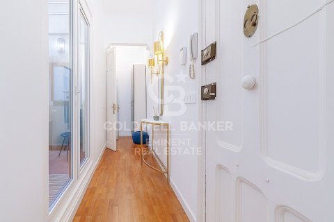 3 bedrooms apartment for sale in Barcelona, Catalonia, Spain № 7851 - photo 3