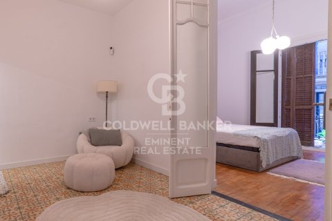 3 bedrooms apartment for sale in Barcelona, Catalonia, Spain № 7851 - photo 15