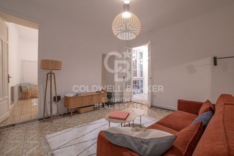 3 bedrooms apartment for sale in Barcelona, Catalonia, Spain № 7851 - photo 10